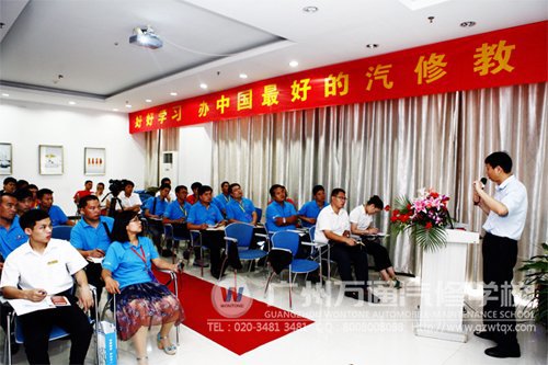 万通杯总裁判长朱军与参赛老师面对面2