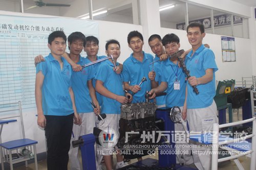 周末，学子们依然热情高涨地学习
