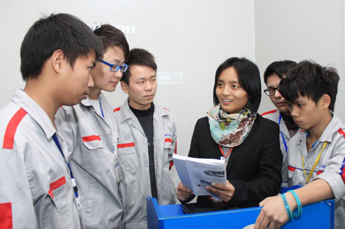 郭维芹老师悉心关怀学生