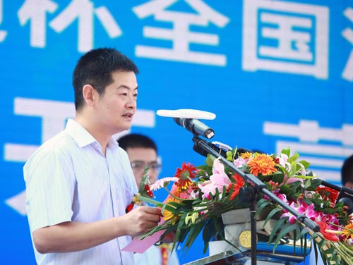 四川万通汽修学李迎春校长致辞