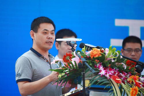 大赛裁判长李东江发言