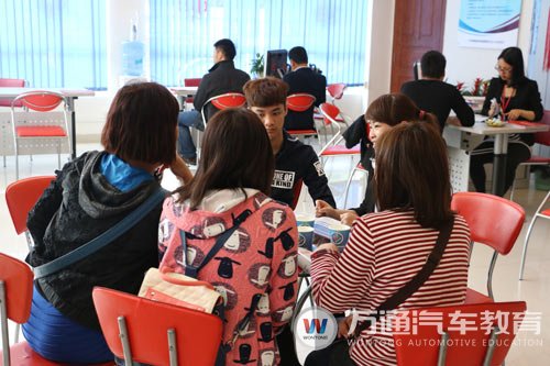 报名人数火热
