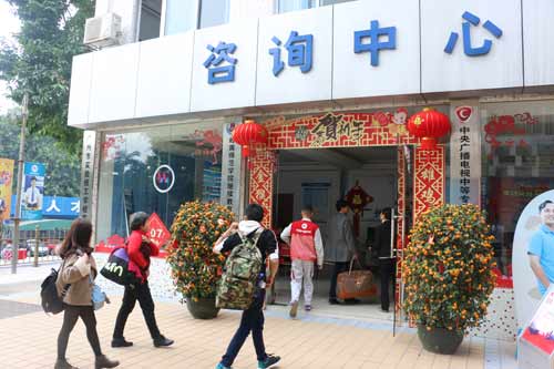 细心服务广获好评，报名热度火力全开